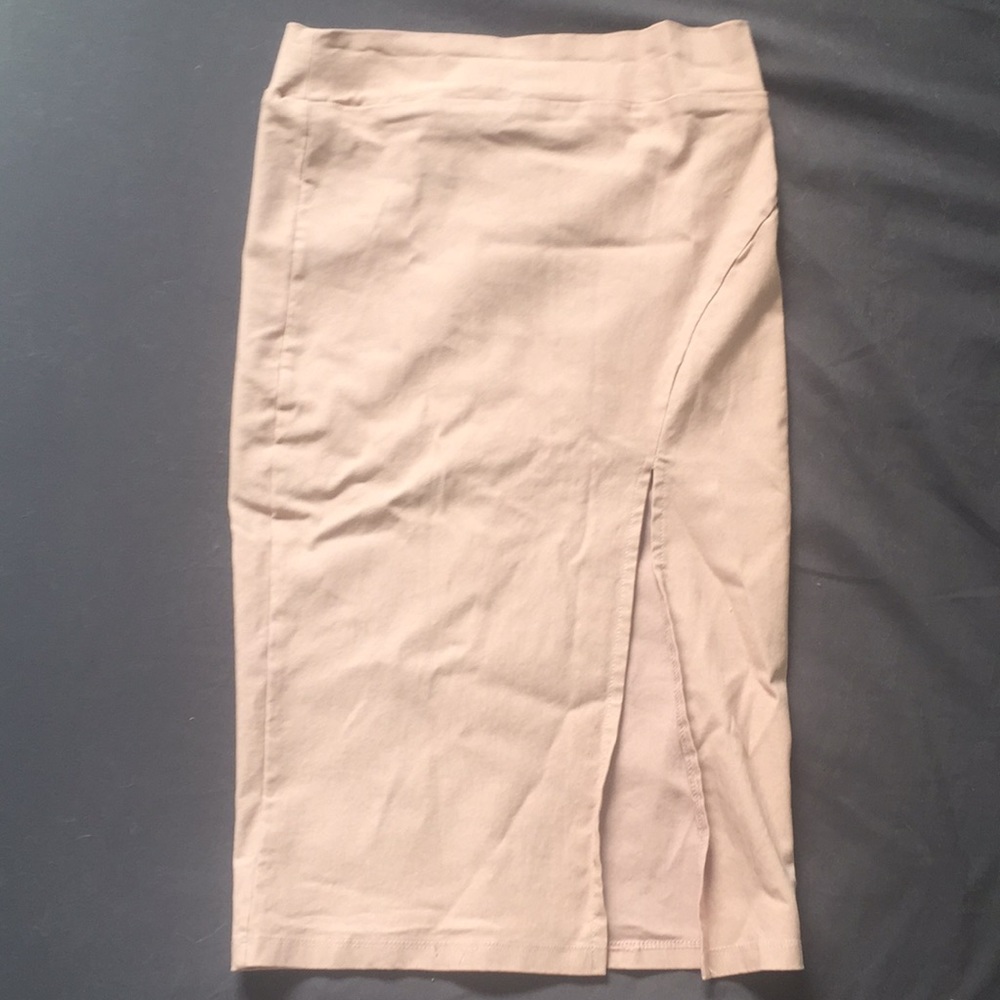 Pink Skirt - Picture 1 of 3